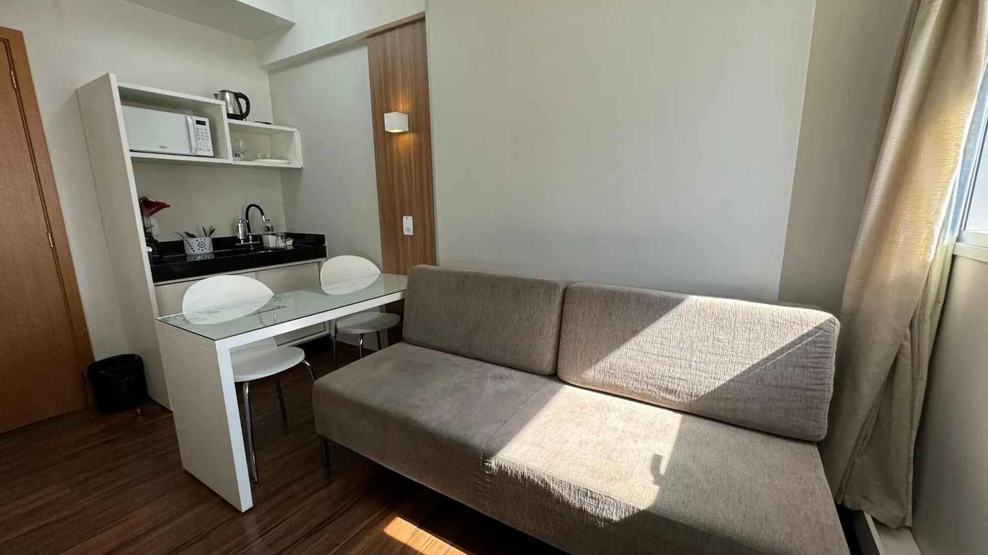 Suite Em S4 Hotel Brasília 0*,
